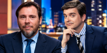 El ministro de Transportes, Óscar Puente, pasa por 'Cara al Show' en plena precampaña: Marc Giró lo entrevista el miérc…