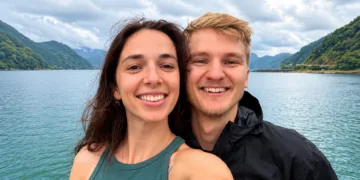 Boda en la familia Bosé: Palito Dominguín y el empresario británico Harry James se comprometen tras nueve años de relac…