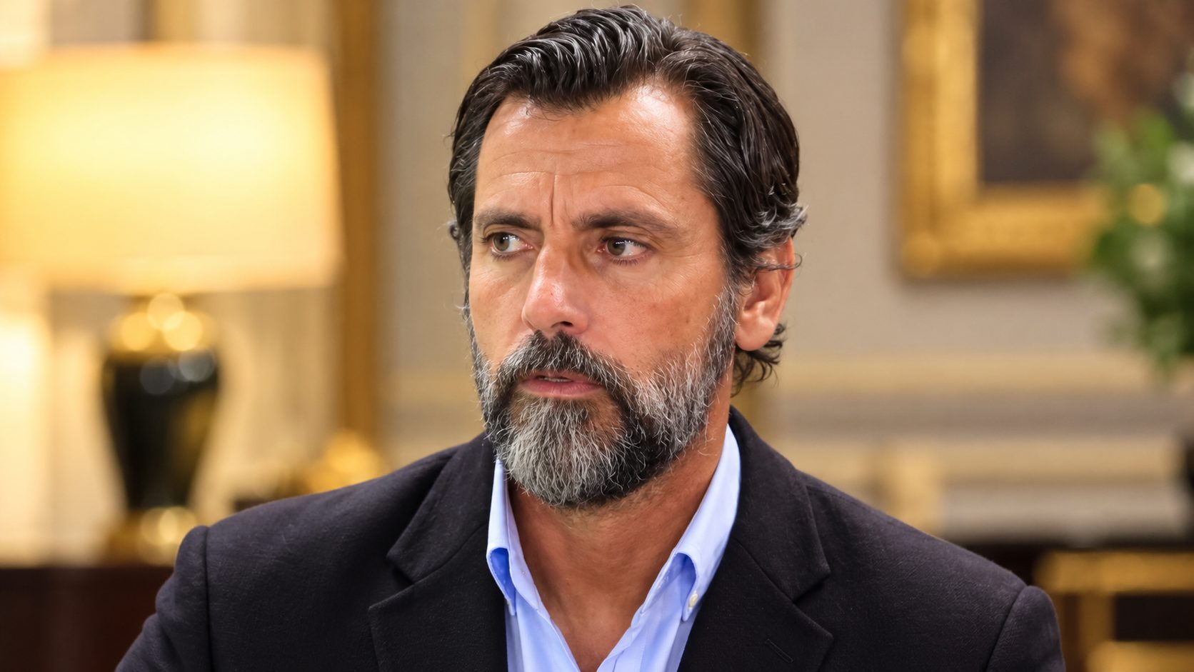 Quique Sánchez Flores pasa por el quirófano y el Alavés da el parte: «Evoluciona favorablemente tras la operación»