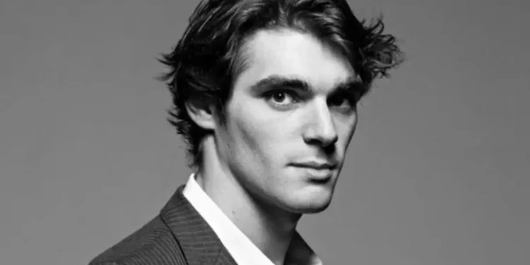 Fallece con 34 años el actor RJ Mitte, Walter White Jr. en 'Breaking Bad'. Bryan Cranston, que fue su padre en la ficci…